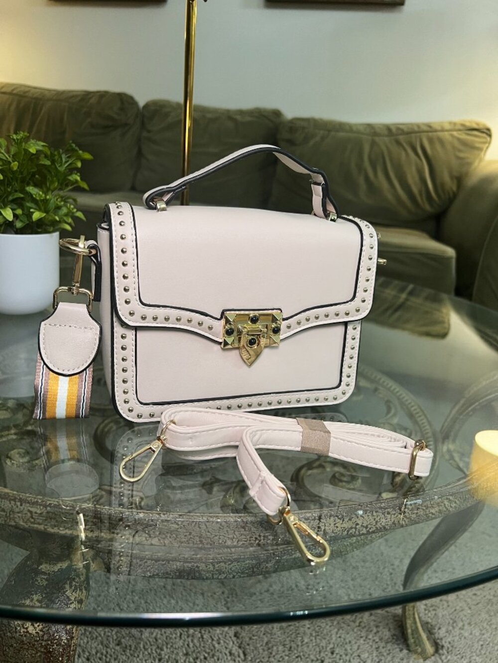 NEW- Studded Cream Vintage Style Hand/Shoulder Bag - Picture 9 of 10